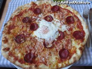 [P09] Pizza Vulcano - Casa Thomas, Bran.  » foto by tata123 🔱
 - 
<span class="allrVoted glyphicon glyphicon-heart hidden" id="av669207"></span>
<a class="m-l-10 hidden" id="sv669207" onclick="voting_Foto_DelVot(,669207,5977)" role="button">șterge vot <span class="glyphicon glyphicon-remove"></span></a>
<a id="v9669207" class=" c-red"  onclick="voting_Foto_SetVot(669207)" role="button"><span class="glyphicon glyphicon-heart-empty"></span> <b>LIKE</b> = Votează poza</a> <img class="hidden"  id="f669207W9" src="/imagini/loader.gif" border="0" /><span class="AjErrMes hidden" id="e669207ErM"></span>