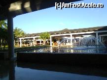 [P15] Hollul de la receptie si fantana arteziana. » foto by GYL*
 - 
<span class="allrVoted glyphicon glyphicon-heart hidden" id="av317821"></span>
<a class="m-l-10 hidden" id="sv317821" onclick="voting_Foto_DelVot(,317821,5988)" role="button">șterge vot <span class="glyphicon glyphicon-remove"></span></a>
<a id="v9317821" class=" c-red"  onclick="voting_Foto_SetVot(317821)" role="button"><span class="glyphicon glyphicon-heart-empty"></span> <b>LIKE</b> = Votează poza</a> <img class="hidden"  id="f317821W9" src="/imagini/loader.gif" border="0" /><span class="AjErrMes hidden" id="e317821ErM"></span>