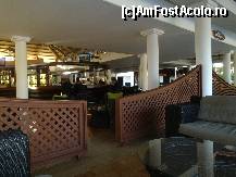 [P16] Vedere la o parte din barul 'El Palmeral', barul lobby . » foto by GYL*
 - 
<span class="allrVoted glyphicon glyphicon-heart hidden" id="av317822"></span>
<a class="m-l-10 hidden" id="sv317822" onclick="voting_Foto_DelVot(,317822,5988)" role="button">șterge vot <span class="glyphicon glyphicon-remove"></span></a>
<a id="v9317822" class=" c-red"  onclick="voting_Foto_SetVot(317822)" role="button"><span class="glyphicon glyphicon-heart-empty"></span> <b>LIKE</b> = Votează poza</a> <img class="hidden"  id="f317822W9" src="/imagini/loader.gif" border="0" /><span class="AjErrMes hidden" id="e317822ErM"></span>