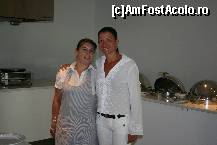 [P09] D-na din imagine in semn de prietenie maxima in ultima zi ne-a facut special ,,love omlette' si datorita ei am savurat fiecare masa ( nu intra in job-ul ei sa explice felurile de macare - o facea din placere sic!) » foto by Antonia G
 - 
<span class="allrVoted glyphicon glyphicon-heart hidden" id="av82559"></span>
<a class="m-l-10 hidden" id="sv82559" onclick="voting_Foto_DelVot(,82559,5992)" role="button">șterge vot <span class="glyphicon glyphicon-remove"></span></a>
<a id="v982559" class=" c-red"  onclick="voting_Foto_SetVot(82559)" role="button"><span class="glyphicon glyphicon-heart-empty"></span> <b>LIKE</b> = Votează poza</a> <img class="hidden"  id="f82559W9" src="/imagini/loader.gif" border="0" /><span class="AjErrMes hidden" id="e82559ErM"></span>