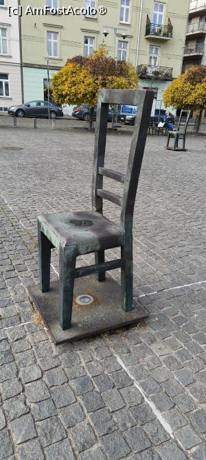 [P06] Piata Scaunelor » foto by alex1987sb
 - 
<span class="allrVoted glyphicon glyphicon-heart hidden" id="av1506797"></span>
<a class="m-l-10 hidden" id="sv1506797" onclick="voting_Foto_DelVot(,1506797,5995)" role="button">șterge vot <span class="glyphicon glyphicon-remove"></span></a>
<a id="v91506797" class=" c-red"  onclick="voting_Foto_SetVot(1506797)" role="button"><span class="glyphicon glyphicon-heart-empty"></span> <b>LIKE</b> = Votează poza</a> <img class="hidden"  id="f1506797W9" src="/imagini/loader.gif" border="0" /><span class="AjErrMes hidden" id="e1506797ErM"></span>