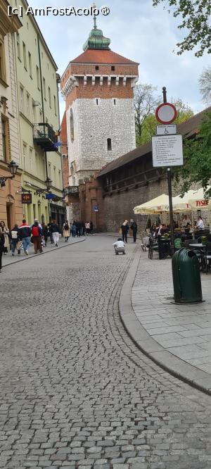 [P01] Intrarea in Old Town » foto by Tonyc
 - 
<span class="allrVoted glyphicon glyphicon-heart hidden" id="av1526556"></span>
<a class="m-l-10 hidden" id="sv1526556" onclick="voting_Foto_DelVot(,1526556,5995)" role="button">șterge vot <span class="glyphicon glyphicon-remove"></span></a>
<a id="v91526556" class=" c-red"  onclick="voting_Foto_SetVot(1526556)" role="button"><span class="glyphicon glyphicon-heart-empty"></span> <b>LIKE</b> = Votează poza</a> <img class="hidden"  id="f1526556W9" src="/imagini/loader.gif" border="0" /><span class="AjErrMes hidden" id="e1526556ErM"></span>