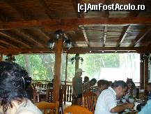 [P01] Locul unde se servea masa la un hotel de trei stele. Mesele erau incarcate cu resturi cum au servit altii inaintea noastra. Greu de gasit un loc curat. » foto by mmarina
 - 
<span class="allrVoted glyphicon glyphicon-heart hidden" id="av334058"></span>
<a class="m-l-10 hidden" id="sv334058" onclick="voting_Foto_DelVot(,334058,6005)" role="button">șterge vot <span class="glyphicon glyphicon-remove"></span></a>
<a id="v9334058" class=" c-red"  onclick="voting_Foto_SetVot(334058)" role="button"><span class="glyphicon glyphicon-heart-empty"></span> <b>LIKE</b> = Votează poza</a> <img class="hidden"  id="f334058W9" src="/imagini/loader.gif" border="0" /><span class="AjErrMes hidden" id="e334058ErM"></span>