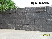 [P19] Memorial Roosevelt - pereti gravati » foto by delia58
 - 
<span class="allrVoted glyphicon glyphicon-heart hidden" id="av219633"></span>
<a class="m-l-10 hidden" id="sv219633" onclick="voting_Foto_DelVot(,219633,6029)" role="button">șterge vot <span class="glyphicon glyphicon-remove"></span></a>
<a id="v9219633" class=" c-red"  onclick="voting_Foto_SetVot(219633)" role="button"><span class="glyphicon glyphicon-heart-empty"></span> <b>LIKE</b> = Votează poza</a> <img class="hidden"  id="f219633W9" src="/imagini/loader.gif" border="0" /><span class="AjErrMes hidden" id="e219633ErM"></span>