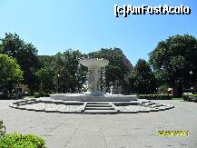[P04] Zona Du Pont Circle cu multe cladiri de ambasade » foto by delia58
 - 
<span class="allrVoted glyphicon glyphicon-heart hidden" id="av219609"></span>
<a class="m-l-10 hidden" id="sv219609" onclick="voting_Foto_DelVot(,219609,6029)" role="button">șterge vot <span class="glyphicon glyphicon-remove"></span></a>
<a id="v9219609" class=" c-red"  onclick="voting_Foto_SetVot(219609)" role="button"><span class="glyphicon glyphicon-heart-empty"></span> <b>LIKE</b> = Votează poza</a> <img class="hidden"  id="f219609W9" src="/imagini/loader.gif" border="0" /><span class="AjErrMes hidden" id="e219609ErM"></span>