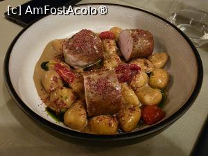 [P51] AMAR Restaurant » foto by crismis
 - 
<span class="allrVoted glyphicon glyphicon-heart hidden" id="av1532364"></span>
<a class="m-l-10 hidden" id="sv1532364" onclick="voting_Foto_DelVot(,1532364,6063)" role="button">șterge vot <span class="glyphicon glyphicon-remove"></span></a>
<a id="v91532364" class=" c-red"  onclick="voting_Foto_SetVot(1532364)" role="button"><span class="glyphicon glyphicon-heart-empty"></span> <b>LIKE</b> = Votează poza</a> <img class="hidden"  id="f1532364W9" src="/imagini/loader.gif" border="0" /><span class="AjErrMes hidden" id="e1532364ErM"></span>