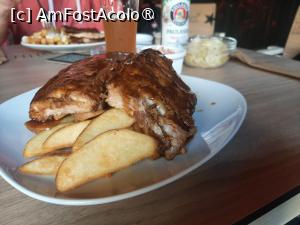 [P12] Motor Rock Bisztró » foto by adso
 - 
<span class="allrVoted glyphicon glyphicon-heart hidden" id="av1500465"></span>
<a class="m-l-10 hidden" id="sv1500465" onclick="voting_Foto_DelVot(,1500465,6063)" role="button">șterge vot <span class="glyphicon glyphicon-remove"></span></a>
<a id="v91500465" class=" c-red"  onclick="voting_Foto_SetVot(1500465)" role="button"><span class="glyphicon glyphicon-heart-empty"></span> <b>LIKE</b> = Votează poza</a> <img class="hidden"  id="f1500465W9" src="/imagini/loader.gif" border="0" /><span class="AjErrMes hidden" id="e1500465ErM"></span>