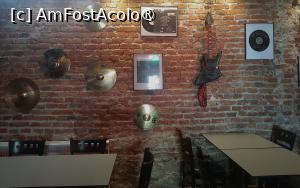 [P06] Motor Rock Bisztró » foto by adso
 - 
<span class="allrVoted glyphicon glyphicon-heart hidden" id="av1500459"></span>
<a class="m-l-10 hidden" id="sv1500459" onclick="voting_Foto_DelVot(,1500459,6063)" role="button">șterge vot <span class="glyphicon glyphicon-remove"></span></a>
<a id="v91500459" class=" c-red"  onclick="voting_Foto_SetVot(1500459)" role="button"><span class="glyphicon glyphicon-heart-empty"></span> <b>LIKE</b> = Votează poza</a> <img class="hidden"  id="f1500459W9" src="/imagini/loader.gif" border="0" /><span class="AjErrMes hidden" id="e1500459ErM"></span>