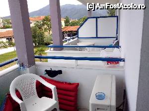 [P06] Balconul » foto by Coste
 - 
<span class="allrVoted glyphicon glyphicon-heart hidden" id="av444483"></span>
<a class="m-l-10 hidden" id="sv444483" onclick="voting_Foto_DelVot(,444483,6080)" role="button">șterge vot <span class="glyphicon glyphicon-remove"></span></a>
<a id="v9444483" class=" c-red"  onclick="voting_Foto_SetVot(444483)" role="button"><span class="glyphicon glyphicon-heart-empty"></span> <b>LIKE</b> = Votează poza</a> <img class="hidden"  id="f444483W9" src="/imagini/loader.gif" border="0" /><span class="AjErrMes hidden" id="e444483ErM"></span>