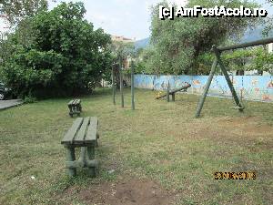 [P14] locul de joaca de la hotel Ioannis » foto by indiralisa_26
 - 
<span class="allrVoted glyphicon glyphicon-heart hidden" id="av439652"></span>
<a class="m-l-10 hidden" id="sv439652" onclick="voting_Foto_DelVot(,439652,6080)" role="button">șterge vot <span class="glyphicon glyphicon-remove"></span></a>
<a id="v9439652" class=" c-red"  onclick="voting_Foto_SetVot(439652)" role="button"><span class="glyphicon glyphicon-heart-empty"></span> <b>LIKE</b> = Votează poza</a> <img class="hidden"  id="f439652W9" src="/imagini/loader.gif" border="0" /><span class="AjErrMes hidden" id="e439652ErM"></span>