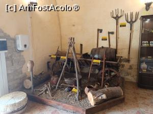 [P17] Cetatea Tighina - Bender, Muzeul de Istorie fosta Pivniță de praf de pușcă, Diverse din gospodărie... » foto by mprofeanu
 - 
<span class="allrVoted glyphicon glyphicon-heart hidden" id="av1510439"></span>
<a class="m-l-10 hidden" id="sv1510439" onclick="voting_Foto_DelVot(,1510439,6113)" role="button">șterge vot <span class="glyphicon glyphicon-remove"></span></a>
<a id="v91510439" class=" c-red"  onclick="voting_Foto_SetVot(1510439)" role="button"><span class="glyphicon glyphicon-heart-empty"></span> <b>LIKE</b> = Votează poza</a> <img class="hidden"  id="f1510439W9" src="/imagini/loader.gif" border="0" /><span class="AjErrMes hidden" id="e1510439ErM"></span>