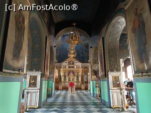 [P45] Tighina - Bender, Catedrala Schimbarea la Față, Interiorul este împodobit cu icoane și fresce tradiționale » foto by mprofeanu
 - 
<span class="allrVoted glyphicon glyphicon-heart hidden" id="av1510467"></span>
<a class="m-l-10 hidden" id="sv1510467" onclick="voting_Foto_DelVot(,1510467,6113)" role="button">șterge vot <span class="glyphicon glyphicon-remove"></span></a>
<a id="v91510467" class=" c-red"  onclick="voting_Foto_SetVot(1510467)" role="button"><span class="glyphicon glyphicon-heart-empty"></span> <b>LIKE</b> = Votează poza</a> <img class="hidden"  id="f1510467W9" src="/imagini/loader.gif" border="0" /><span class="AjErrMes hidden" id="e1510467ErM"></span>