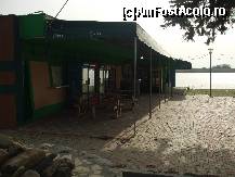 [P06] Plaja Mircesti la Lacul Amara - cladirea ce gazduieste barul si magazinele » foto by valimi
 - 
<span class="allrVoted glyphicon glyphicon-heart hidden" id="av166948"></span>
<a class="m-l-10 hidden" id="sv166948" onclick="voting_Foto_DelVot(,166948,6129)" role="button">șterge vot <span class="glyphicon glyphicon-remove"></span></a>
<a id="v9166948" class=" c-red"  onclick="voting_Foto_SetVot(166948)" role="button"><span class="glyphicon glyphicon-heart-empty"></span> <b>LIKE</b> = Votează poza</a> <img class="hidden"  id="f166948W9" src="/imagini/loader.gif" border="0" /><span class="AjErrMes hidden" id="e166948ErM"></span>