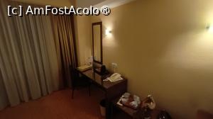 [P04] Hotel Clermont - camera » foto by Dragoș_MD
 - 
<span class="allrVoted glyphicon glyphicon-heart hidden" id="av1518808"></span>
<a class="m-l-10 hidden" id="sv1518808" onclick="voting_Foto_DelVot(,1518808,6148)" role="button">șterge vot <span class="glyphicon glyphicon-remove"></span></a>
<a id="v91518808" class=" c-red"  onclick="voting_Foto_SetVot(1518808)" role="button"><span class="glyphicon glyphicon-heart-empty"></span> <b>LIKE</b> = Votează poza</a> <img class="hidden"  id="f1518808W9" src="/imagini/loader.gif" border="0" /><span class="AjErrMes hidden" id="e1518808ErM"></span>