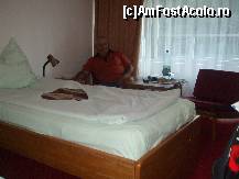 [P06] Imagine din cameră din Hotelul Oltul » foto by vanda
 - 
<span class="allrVoted glyphicon glyphicon-heart hidden" id="av342745"></span>
<a class="m-l-10 hidden" id="sv342745" onclick="voting_Foto_DelVot(,342745,6149)" role="button">șterge vot <span class="glyphicon glyphicon-remove"></span></a>
<a id="v9342745" class=" c-red"  onclick="voting_Foto_SetVot(342745)" role="button"><span class="glyphicon glyphicon-heart-empty"></span> <b>LIKE</b> = Votează poza</a> <img class="hidden"  id="f342745W9" src="/imagini/loader.gif" border="0" /><span class="AjErrMes hidden" id="e342745ErM"></span>