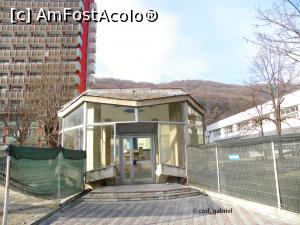 [P01] Izvoarele minerale terapeutice Cozia 2,3 şi 4, în spatele hotelului Căciulata, demolate şi acoperite de Ştrandul Oltul.  » foto by cod_gabriel
 - 
<span class="allrVoted glyphicon glyphicon-heart hidden" id="av917766"></span>
<a class="m-l-10 hidden" id="sv917766" onclick="voting_Foto_DelVot(,917766,6149)" role="button">șterge vot <span class="glyphicon glyphicon-remove"></span></a>
<a id="v9917766" class=" c-red"  onclick="voting_Foto_SetVot(917766)" role="button"><span class="glyphicon glyphicon-heart-empty"></span> <b>LIKE</b> = Votează poza</a> <img class="hidden"  id="f917766W9" src="/imagini/loader.gif" border="0" /><span class="AjErrMes hidden" id="e917766ErM"></span>