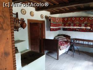 [P19] Muzeul satului maramureșean - Interior de casă » foto by Daisy Petal
 - 
<span class="allrVoted glyphicon glyphicon-heart hidden" id="av1181162"></span>
<a class="m-l-10 hidden" id="sv1181162" onclick="voting_Foto_DelVot(,1181162,6200)" role="button">șterge vot <span class="glyphicon glyphicon-remove"></span></a>
<a id="v91181162" class=" c-red"  onclick="voting_Foto_SetVot(1181162)" role="button"><span class="glyphicon glyphicon-heart-empty"></span> <b>LIKE</b> = Votează poza</a> <img class="hidden"  id="f1181162W9" src="/imagini/loader.gif" border="0" /><span class="AjErrMes hidden" id="e1181162ErM"></span>