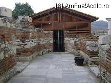 [P20] Biserica Sf. Ioan - mica biserica avand acoperis de lemn » foto by biancuta
 - 
<span class="allrVoted glyphicon glyphicon-heart hidden" id="av101496"></span>
<a class="m-l-10 hidden" id="sv101496" onclick="voting_Foto_DelVot(,101496,6251)" role="button">șterge vot <span class="glyphicon glyphicon-remove"></span></a>
<a id="v9101496" class=" c-red"  onclick="voting_Foto_SetVot(101496)" role="button"><span class="glyphicon glyphicon-heart-empty"></span> <b>LIKE</b> = Votează poza</a> <img class="hidden"  id="f101496W9" src="/imagini/loader.gif" border="0" /><span class="AjErrMes hidden" id="e101496ErM"></span>