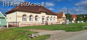 [P03] Primăria din Criţ » foto by Marius 72
 - 
<span class="allrVoted glyphicon glyphicon-heart hidden" id="av1432875"></span>
<a class="m-l-10 hidden" id="sv1432875" onclick="voting_Foto_DelVot(,1432875,6324)" role="button">șterge vot <span class="glyphicon glyphicon-remove"></span></a>
<a id="v91432875" class=" c-red"  onclick="voting_Foto_SetVot(1432875)" role="button"><span class="glyphicon glyphicon-heart-empty"></span> <b>LIKE</b> = Votează poza</a> <img class="hidden"  id="f1432875W9" src="/imagini/loader.gif" border="0" /><span class="AjErrMes hidden" id="e1432875ErM"></span>