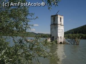 [P02] Lacul Bezid si turnul "bisericii din deal"(poza din 2009), care astazi s-a daramat » foto by dorgo
 - 
<span class="allrVoted glyphicon glyphicon-heart hidden" id="av1230605"></span>
<a class="m-l-10 hidden" id="sv1230605" onclick="voting_Foto_DelVot(,1230605,6324)" role="button">șterge vot <span class="glyphicon glyphicon-remove"></span></a>
<a id="v91230605" class=" c-red"  onclick="voting_Foto_SetVot(1230605)" role="button"><span class="glyphicon glyphicon-heart-empty"></span> <b>LIKE</b> = Votează poza</a> <img class="hidden"  id="f1230605W9" src="/imagini/loader.gif" border="0" /><span class="AjErrMes hidden" id="e1230605ErM"></span>