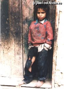 [P01] Eu sunt copilul fara nume...vreti sa va spun povestea mea? » foto by dorgo
 - 
<span class="allrVoted glyphicon glyphicon-heart hidden" id="av199187"></span>
<a class="m-l-10 hidden" id="sv199187" onclick="voting_Foto_DelVot(,199187,6324)" role="button">șterge vot <span class="glyphicon glyphicon-remove"></span></a>
<a id="v9199187" class=" c-red"  onclick="voting_Foto_SetVot(199187)" role="button"><span class="glyphicon glyphicon-heart-empty"></span> <b>LIKE</b> = Votează poza</a> <img class="hidden"  id="f199187W9" src="/imagini/loader.gif" border="0" /><span class="AjErrMes hidden" id="e199187ErM"></span>