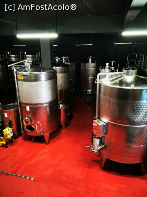 [P16] Butoaie de inox pentru fermentare » foto by cata2106
 - 
<span class="allrVoted glyphicon glyphicon-heart hidden" id="av1320953"></span>
<a class="m-l-10 hidden" id="sv1320953" onclick="voting_Foto_DelVot(,1320953,6324)" role="button">șterge vot <span class="glyphicon glyphicon-remove"></span></a>
<a id="v91320953" class=" c-red"  onclick="voting_Foto_SetVot(1320953)" role="button"><span class="glyphicon glyphicon-heart-empty"></span> <b>LIKE</b> = Votează poza</a> <img class="hidden"  id="f1320953W9" src="/imagini/loader.gif" border="0" /><span class="AjErrMes hidden" id="e1320953ErM"></span>