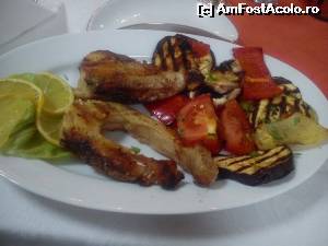 [P01]  -- <small>// FĂRĂ DESCRIERE</small> » foto by kiko
 - 
<span class="allrVoted glyphicon glyphicon-heart hidden" id="av528075"></span>
<a class="m-l-10 hidden" id="sv528075" onclick="voting_Foto_DelVot(,528075,6339)" role="button">șterge vot <span class="glyphicon glyphicon-remove"></span></a>
<a id="v9528075" class=" c-red"  onclick="voting_Foto_SetVot(528075)" role="button"><span class="glyphicon glyphicon-heart-empty"></span> <b>LIKE</b> = Votează poza</a> <img class="hidden"  id="f528075W9" src="/imagini/loader.gif" border="0" /><span class="AjErrMes hidden" id="e528075ErM"></span>