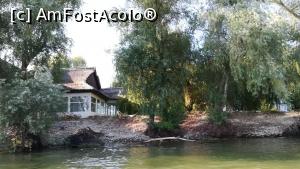 [P01] Restaurantul de la Gulliver Delta Resort vazut din barca » foto by Monica2018
 - 
<span class="allrVoted glyphicon glyphicon-heart hidden" id="av945522"></span>
<a class="m-l-10 hidden" id="sv945522" onclick="voting_Foto_DelVot(,945522,6339)" role="button">șterge vot <span class="glyphicon glyphicon-remove"></span></a>
<a id="v9945522" class=" c-red"  onclick="voting_Foto_SetVot(945522)" role="button"><span class="glyphicon glyphicon-heart-empty"></span> <b>LIKE</b> = Votează poza</a> <img class="hidden"  id="f945522W9" src="/imagini/loader.gif" border="0" /><span class="AjErrMes hidden" id="e945522ErM"></span>