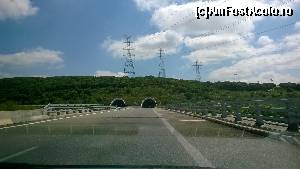 [P02] Tunele autostrada Grecia spre vama Makaza » foto by Bogdan888
 - 
<span class="allrVoted glyphicon glyphicon-heart hidden" id="av510202"></span>
<a class="m-l-10 hidden" id="sv510202" onclick="voting_Foto_DelVot(,510202,6346)" role="button">șterge vot <span class="glyphicon glyphicon-remove"></span></a>
<a id="v9510202" class=" c-red"  onclick="voting_Foto_SetVot(510202)" role="button"><span class="glyphicon glyphicon-heart-empty"></span> <b>LIKE</b> = Votează poza</a> <img class="hidden"  id="f510202W9" src="/imagini/loader.gif" border="0" /><span class="AjErrMes hidden" id="e510202ErM"></span>