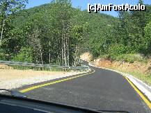 [P12] Drum ingust ...dar incap fara probleme 2 masini » foto by helen39
 - 
<span class="allrVoted glyphicon glyphicon-heart hidden" id="av193586"></span>
<a class="m-l-10 hidden" id="sv193586" onclick="voting_Foto_DelVot(,193586,6346)" role="button">șterge vot <span class="glyphicon glyphicon-remove"></span></a>
<a id="v9193586" class=" c-red"  onclick="voting_Foto_SetVot(193586)" role="button"><span class="glyphicon glyphicon-heart-empty"></span> <b>LIKE</b> = Votează poza</a> <img class="hidden"  id="f193586W9" src="/imagini/loader.gif" border="0" /><span class="AjErrMes hidden" id="e193586ErM"></span>