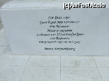 [P22] un citat din Nikos Kazantzakis pe soclul Gorgonei din skala prinou » foto by Andc
 - 
<span class="allrVoted glyphicon glyphicon-heart hidden" id="av127594"></span>
<a class="m-l-10 hidden" id="sv127594" onclick="voting_Foto_DelVot(,127594,6346)" role="button">șterge vot <span class="glyphicon glyphicon-remove"></span></a>
<a id="v9127594" class=" c-red"  onclick="voting_Foto_SetVot(127594)" role="button"><span class="glyphicon glyphicon-heart-empty"></span> <b>LIKE</b> = Votează poza</a> <img class="hidden"  id="f127594W9" src="/imagini/loader.gif" border="0" /><span class="AjErrMes hidden" id="e127594ErM"></span>