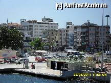 [P15] portul din Canakkale » foto by adryana
 - 
<span class="allrVoted glyphicon glyphicon-heart hidden" id="av226200"></span>
<a class="m-l-10 hidden" id="sv226200" onclick="voting_Foto_DelVot(,226200,6346)" role="button">șterge vot <span class="glyphicon glyphicon-remove"></span></a>
<a id="v9226200" class=" c-red"  onclick="voting_Foto_SetVot(226200)" role="button"><span class="glyphicon glyphicon-heart-empty"></span> <b>LIKE</b> = Votează poza</a> <img class="hidden"  id="f226200W9" src="/imagini/loader.gif" border="0" /><span class="AjErrMes hidden" id="e226200ErM"></span>