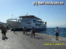 [P96] vaporul nostru, dupa ce am coborat pe insula » foto by adryana
 - 
<span class="allrVoted glyphicon glyphicon-heart hidden" id="av226336"></span>
<a class="m-l-10 hidden" id="sv226336" onclick="voting_Foto_DelVot(,226336,6346)" role="button">șterge vot <span class="glyphicon glyphicon-remove"></span></a>
<a id="v9226336" class=" c-red"  onclick="voting_Foto_SetVot(226336)" role="button"><span class="glyphicon glyphicon-heart-empty"></span> <b>LIKE</b> = Votează poza</a> <img class="hidden"  id="f226336W9" src="/imagini/loader.gif" border="0" /><span class="AjErrMes hidden" id="e226336ErM"></span>