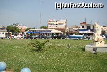 [P05] Asteptand sa urcam pe feribot, s-a format o mica coada ... ocazie buna pentru cateva poze ... » foto by rodik
 - 
<span class="allrVoted glyphicon glyphicon-heart hidden" id="av107878"></span>
<a class="m-l-10 hidden" id="sv107878" onclick="voting_Foto_DelVot(,107878,6346)" role="button">șterge vot <span class="glyphicon glyphicon-remove"></span></a>
<a id="v9107878" class=" c-red"  onclick="voting_Foto_SetVot(107878)" role="button"><span class="glyphicon glyphicon-heart-empty"></span> <b>LIKE</b> = Votează poza</a> <img class="hidden"  id="f107878W9" src="/imagini/loader.gif" border="0" /><span class="AjErrMes hidden" id="e107878ErM"></span>