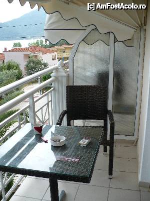 [P17] Masuta din balcon » foto by macius
 - 
<span class="allrVoted glyphicon glyphicon-heart hidden" id="av427581"></span>
<a class="m-l-10 hidden" id="sv427581" onclick="voting_Foto_DelVot(,427581,6358)" role="button">șterge vot <span class="glyphicon glyphicon-remove"></span></a>
<a id="v9427581" class=" c-red"  onclick="voting_Foto_SetVot(427581)" role="button"><span class="glyphicon glyphicon-heart-empty"></span> <b>LIKE</b> = Votează poza</a> <img class="hidden"  id="f427581W9" src="/imagini/loader.gif" border="0" /><span class="AjErrMes hidden" id="e427581ErM"></span>