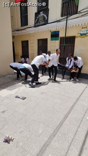 [P20] liceenii rock' n roll » foto by robert
 - 
<span class="allrVoted glyphicon glyphicon-heart hidden" id="av1273248"></span>
<a class="m-l-10 hidden" id="sv1273248" onclick="voting_Foto_DelVot(,1273248,6379)" role="button">șterge vot <span class="glyphicon glyphicon-remove"></span></a>
<a id="v91273248" class=" c-red"  onclick="voting_Foto_SetVot(1273248)" role="button"><span class="glyphicon glyphicon-heart-empty"></span> <b>LIKE</b> = Votează poza</a> <img class="hidden"  id="f1273248W9" src="/imagini/loader.gif" border="0" /><span class="AjErrMes hidden" id="e1273248ErM"></span>