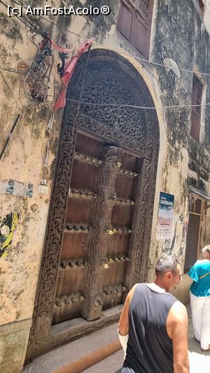 [P24] la pas prin Stone Town » foto by robert
 - 
<span class="allrVoted glyphicon glyphicon-heart hidden" id="av1273252"></span>
<a class="m-l-10 hidden" id="sv1273252" onclick="voting_Foto_DelVot(,1273252,6379)" role="button">șterge vot <span class="glyphicon glyphicon-remove"></span></a>
<a id="v91273252" class=" c-red"  onclick="voting_Foto_SetVot(1273252)" role="button"><span class="glyphicon glyphicon-heart-empty"></span> <b>LIKE</b> = Votează poza</a> <img class="hidden"  id="f1273252W9" src="/imagini/loader.gif" border="0" /><span class="AjErrMes hidden" id="e1273252ErM"></span>