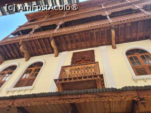 [P17] Stone Town balcon » foto by Tonyc
 - 
<span class="allrVoted glyphicon glyphicon-heart hidden" id="av1516891"></span>
<a class="m-l-10 hidden" id="sv1516891" onclick="voting_Foto_DelVot(,1516891,6379)" role="button">șterge vot <span class="glyphicon glyphicon-remove"></span></a>
<a id="v91516891" class=" c-red"  onclick="voting_Foto_SetVot(1516891)" role="button"><span class="glyphicon glyphicon-heart-empty"></span> <b>LIKE</b> = Votează poza</a> <img class="hidden"  id="f1516891W9" src="/imagini/loader.gif" border="0" /><span class="AjErrMes hidden" id="e1516891ErM"></span>
