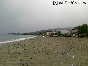 [P12] Plaja din Leptokaria - septembrie 2012 » foto by calator2000
 - 
<span class="allrVoted glyphicon glyphicon-heart hidden" id="av567943"></span>
<a class="m-l-10 hidden" id="sv567943" onclick="voting_Foto_DelVot(,567943,6511)" role="button">șterge vot <span class="glyphicon glyphicon-remove"></span></a>
<a id="v9567943" class=" c-red"  onclick="voting_Foto_SetVot(567943)" role="button"><span class="glyphicon glyphicon-heart-empty"></span> <b>LIKE</b> = Votează poza</a> <img class="hidden"  id="f567943W9" src="/imagini/loader.gif" border="0" /><span class="AjErrMes hidden" id="e567943ErM"></span>