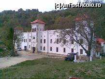 [P10] Manastirea Arnota » foto by vali_tulcea
 - 
<span class="allrVoted glyphicon glyphicon-heart hidden" id="av105018"></span>
<a class="m-l-10 hidden" id="sv105018" onclick="voting_Foto_DelVot(,105018,6618)" role="button">șterge vot <span class="glyphicon glyphicon-remove"></span></a>
<a id="v9105018" class=" c-red"  onclick="voting_Foto_SetVot(105018)" role="button"><span class="glyphicon glyphicon-heart-empty"></span> <b>LIKE</b> = Votează poza</a> <img class="hidden"  id="f105018W9" src="/imagini/loader.gif" border="0" /><span class="AjErrMes hidden" id="e105018ErM"></span>