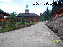 [P10] Biserica Nasterea Sfantului Ioan Botezatorul » foto by alinutzza140*
 - 
<span class="allrVoted glyphicon glyphicon-heart hidden" id="av105554"></span>
<a class="m-l-10 hidden" id="sv105554" onclick="voting_Foto_DelVot(,105554,6636)" role="button">șterge vot <span class="glyphicon glyphicon-remove"></span></a>
<a id="v9105554" class=" c-red"  onclick="voting_Foto_SetVot(105554)" role="button"><span class="glyphicon glyphicon-heart-empty"></span> <b>LIKE</b> = Votează poza</a> <img class="hidden"  id="f105554W9" src="/imagini/loader.gif" border="0" /><span class="AjErrMes hidden" id="e105554ErM"></span>