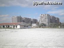 [P02] distanta de la plaja la hotel » foto by vangardia
 - 
<span class="allrVoted glyphicon glyphicon-heart hidden" id="av135346"></span>
<a class="m-l-10 hidden" id="sv135346" onclick="voting_Foto_DelVot(,135346,6673)" role="button">șterge vot <span class="glyphicon glyphicon-remove"></span></a>
<a id="v9135346" class=" c-red"  onclick="voting_Foto_SetVot(135346)" role="button"><span class="glyphicon glyphicon-heart-empty"></span> <b>LIKE</b> = Votează poza</a> <img class="hidden"  id="f135346W9" src="/imagini/loader.gif" border="0" /><span class="AjErrMes hidden" id="e135346ErM"></span>