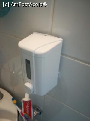 [P02] Dozator sapun. » foto by alamo
 - 
<span class="allrVoted glyphicon glyphicon-heart hidden" id="av1168791"></span>
<a class="m-l-10 hidden" id="sv1168791" onclick="voting_Foto_DelVot(,1168791,6673)" role="button">șterge vot <span class="glyphicon glyphicon-remove"></span></a>
<a id="v91168791" class=" c-red"  onclick="voting_Foto_SetVot(1168791)" role="button"><span class="glyphicon glyphicon-heart-empty"></span> <b>LIKE</b> = Votează poza</a> <img class="hidden"  id="f1168791W9" src="/imagini/loader.gif" border="0" /><span class="AjErrMes hidden" id="e1168791ErM"></span>