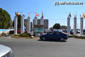 [P02] Bariera de la intrarea in parcarea resortului, teoretic ar fi trebuit sa ai permisul de intrare vizibil pentru a avea acces.  » foto by DoreD
 - 
<span class="allrVoted glyphicon glyphicon-heart hidden" id="av373085"></span>
<a class="m-l-10 hidden" id="sv373085" onclick="voting_Foto_DelVot(,373085,6673)" role="button">șterge vot <span class="glyphicon glyphicon-remove"></span></a>
<a id="v9373085" class=" c-red"  onclick="voting_Foto_SetVot(373085)" role="button"><span class="glyphicon glyphicon-heart-empty"></span> <b>LIKE</b> = Votează poza</a> <img class="hidden"  id="f373085W9" src="/imagini/loader.gif" border="0" /><span class="AjErrMes hidden" id="e373085ErM"></span>