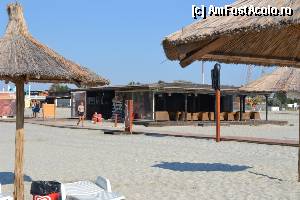 [P28] Beach bar-ul cu muzica imbecila. Prea tare, repetitiva, iritanta. Asezati-va cat mai departe :)  » foto by DoreD
 - 
<span class="allrVoted glyphicon glyphicon-heart hidden" id="av373122"></span>
<a class="m-l-10 hidden" id="sv373122" onclick="voting_Foto_DelVot(,373122,6673)" role="button">șterge vot <span class="glyphicon glyphicon-remove"></span></a>
<a id="v9373122" class=" c-red"  onclick="voting_Foto_SetVot(373122)" role="button"><span class="glyphicon glyphicon-heart-empty"></span> <b>LIKE</b> = Votează poza</a> <img class="hidden"  id="f373122W9" src="/imagini/loader.gif" border="0" /><span class="AjErrMes hidden" id="e373122ErM"></span>