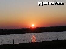 [P04] apus de soare pe partea cu lacul, vedere din balcon » foto by Mala
 - 
<span class="allrVoted glyphicon glyphicon-heart hidden" id="av242773"></span>
<a class="m-l-10 hidden" id="sv242773" onclick="voting_Foto_DelVot(,242773,6673)" role="button">șterge vot <span class="glyphicon glyphicon-remove"></span></a>
<a id="v9242773" class=" c-red"  onclick="voting_Foto_SetVot(242773)" role="button"><span class="glyphicon glyphicon-heart-empty"></span> <b>LIKE</b> = Votează poza</a> <img class="hidden"  id="f242773W9" src="/imagini/loader.gif" border="0" /><span class="AjErrMes hidden" id="e242773ErM"></span>