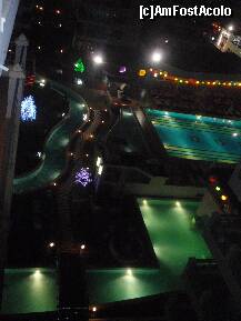 [P05] Nu e Las Vegas:)- e resortul , vazut noaptea de pe balconul nostru@ » foto by sunflower
 - 
<span class="allrVoted glyphicon glyphicon-heart hidden" id="av287355"></span>
<a class="m-l-10 hidden" id="sv287355" onclick="voting_Foto_DelVot(,287355,6673)" role="button">șterge vot <span class="glyphicon glyphicon-remove"></span></a>
<a id="v9287355" class=" c-red"  onclick="voting_Foto_SetVot(287355)" role="button"><span class="glyphicon glyphicon-heart-empty"></span> <b>LIKE</b> = Votează poza</a> <img class="hidden"  id="f287355W9" src="/imagini/loader.gif" border="0" /><span class="AjErrMes hidden" id="e287355ErM"></span>