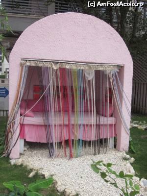 [P30] Relache fără bebe, only for adults!  » foto by ariciu*
 - 
<span class="allrVoted glyphicon glyphicon-heart hidden" id="av552383"></span>
<a class="m-l-10 hidden" id="sv552383" onclick="voting_Foto_DelVot(,552383,6673)" role="button">șterge vot <span class="glyphicon glyphicon-remove"></span></a>
<a id="v9552383" class=" c-red"  onclick="voting_Foto_SetVot(552383)" role="button"><span class="glyphicon glyphicon-heart-empty"></span> <b>LIKE</b> = Votează poza</a> <img class="hidden"  id="f552383W9" src="/imagini/loader.gif" border="0" /><span class="AjErrMes hidden" id="e552383ErM"></span>