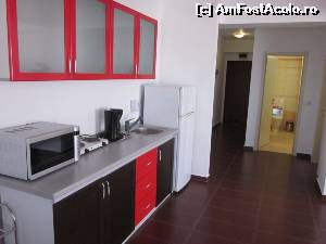 [P05] Bucătăria, vedere spre hol/baie.  » foto by ariciu*
 - 
<span class="allrVoted glyphicon glyphicon-heart hidden" id="av552336"></span>
<a class="m-l-10 hidden" id="sv552336" onclick="voting_Foto_DelVot(,552336,6673)" role="button">șterge vot <span class="glyphicon glyphicon-remove"></span></a>
<a id="v9552336" class=" c-red"  onclick="voting_Foto_SetVot(552336)" role="button"><span class="glyphicon glyphicon-heart-empty"></span> <b>LIKE</b> = Votează poza</a> <img class="hidden"  id="f552336W9" src="/imagini/loader.gif" border="0" /><span class="AjErrMes hidden" id="e552336ErM"></span>