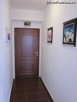 [P07] Hol intrare » foto by ariciu*
 - 
<span class="allrVoted glyphicon glyphicon-heart hidden" id="av552344"></span>
<a class="m-l-10 hidden" id="sv552344" onclick="voting_Foto_DelVot(,552344,6673)" role="button">șterge vot <span class="glyphicon glyphicon-remove"></span></a>
<a id="v9552344" class=" c-red"  onclick="voting_Foto_SetVot(552344)" role="button"><span class="glyphicon glyphicon-heart-empty"></span> <b>LIKE</b> = Votează poza</a> <img class="hidden"  id="f552344W9" src="/imagini/loader.gif" border="0" /><span class="AjErrMes hidden" id="e552344ErM"></span>